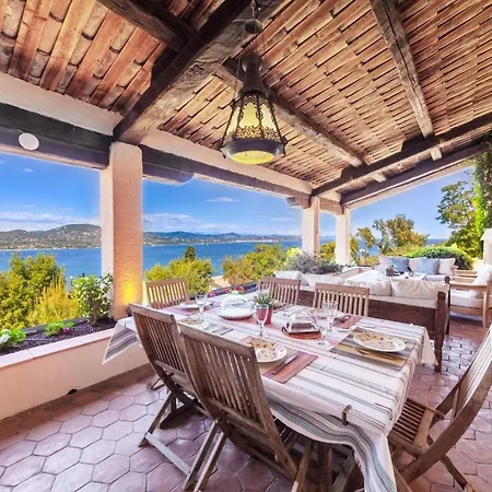 וילה With Magic View Of Bay Of Tropez סן טרופז