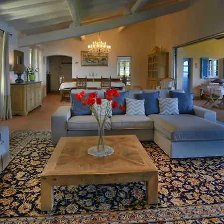 With Magic View Of Bay Of Tropez Villa *