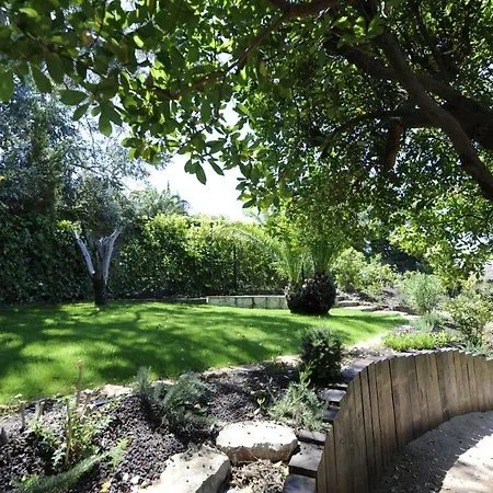 With Magic View Of Bay Of Tropez Saint-Tropez